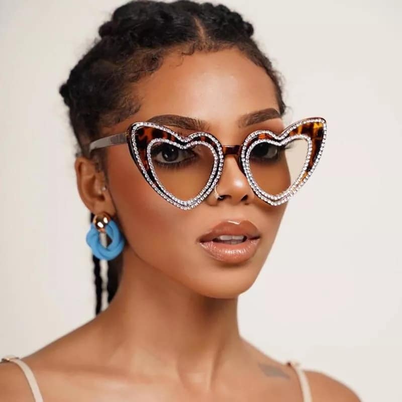 Heart Sunglasses Women Party Sun Glasses with Rhinestone Brand Designer Cat Eye Eyewear Retro Love Shaped Glasses UV400 Protect Heart Sunglasses Women Party Sun Glasses with Rhinestone Brand Designer Cat Eye Eyewear Retro Love Shaped Glasses UV400 Protect